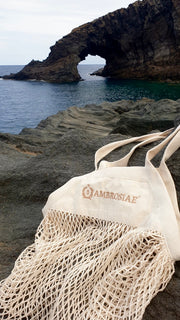 Sportina Ambrosiae in cotone organico – Ricamata in Italia